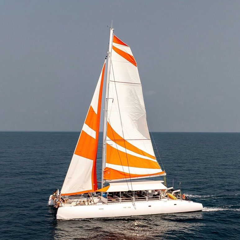 Orange Sail (Парусный катамаран)
